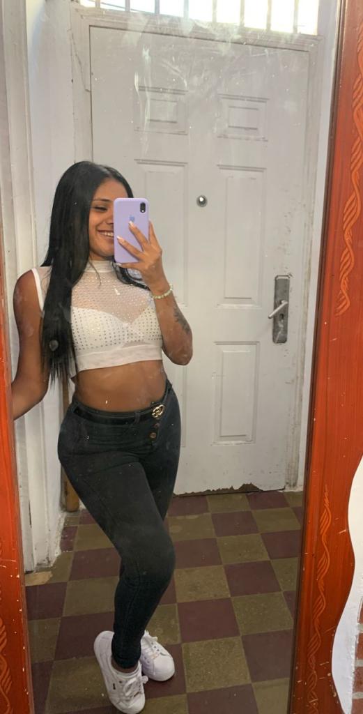 Chica busca chico en Sevilla: 