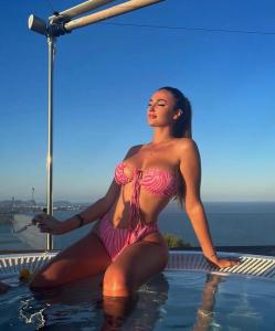 625281082: Chica busca chico en Lugo