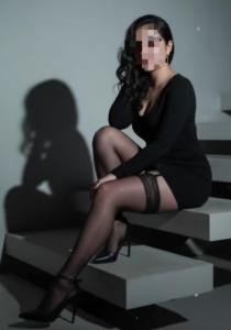 617642755: Chica busca chico en Alicante