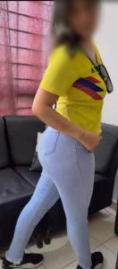 672597266: Chica busca chico en Granada