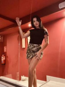 672897976: Chica busca chico en Madrid