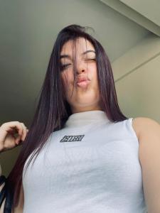 611265138: Chica busca chico en Málaga