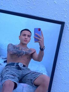 614836400: Chico busca chica en Barcelona