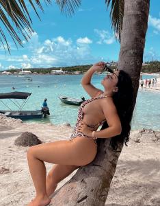 614638120: Chica busca chico en Las Palmas