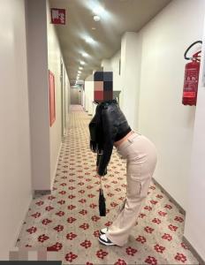 624302743: Chica busca chico en Sevilla