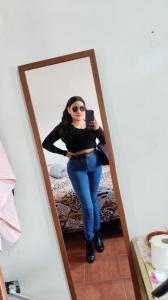 654464155: Chica busca chico en Huelva