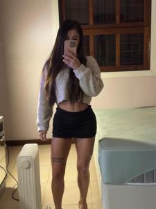 611263538: Chica busca chico en La Coruña