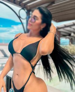 613646922: Chica busca chico en Mallorca