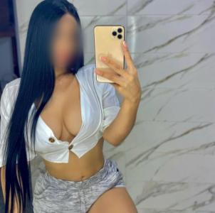 636420480: Chica busca chico en Sevilla