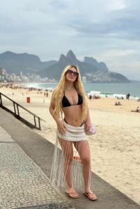 631504246: Chica busca chico en Las Palmas