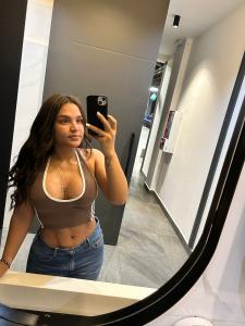 615798443: Chica busca chico en Tarragona