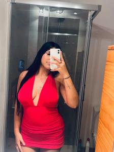 613458636: Chica busca chico en Navarra