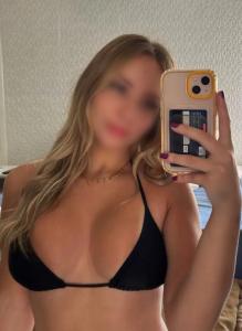 600692582: Chica busca chico en Sevilla