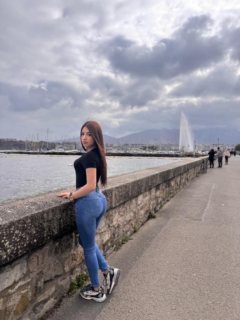 Chica busca chico en Alicante: 
