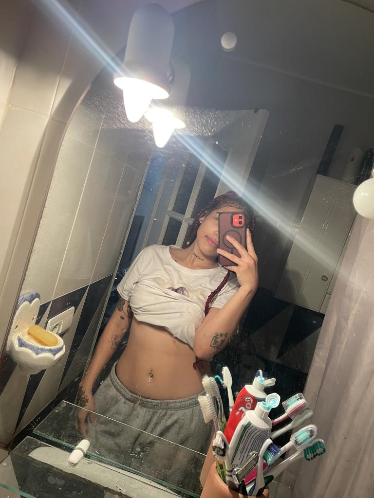 Chica busca chico en Alicante: 