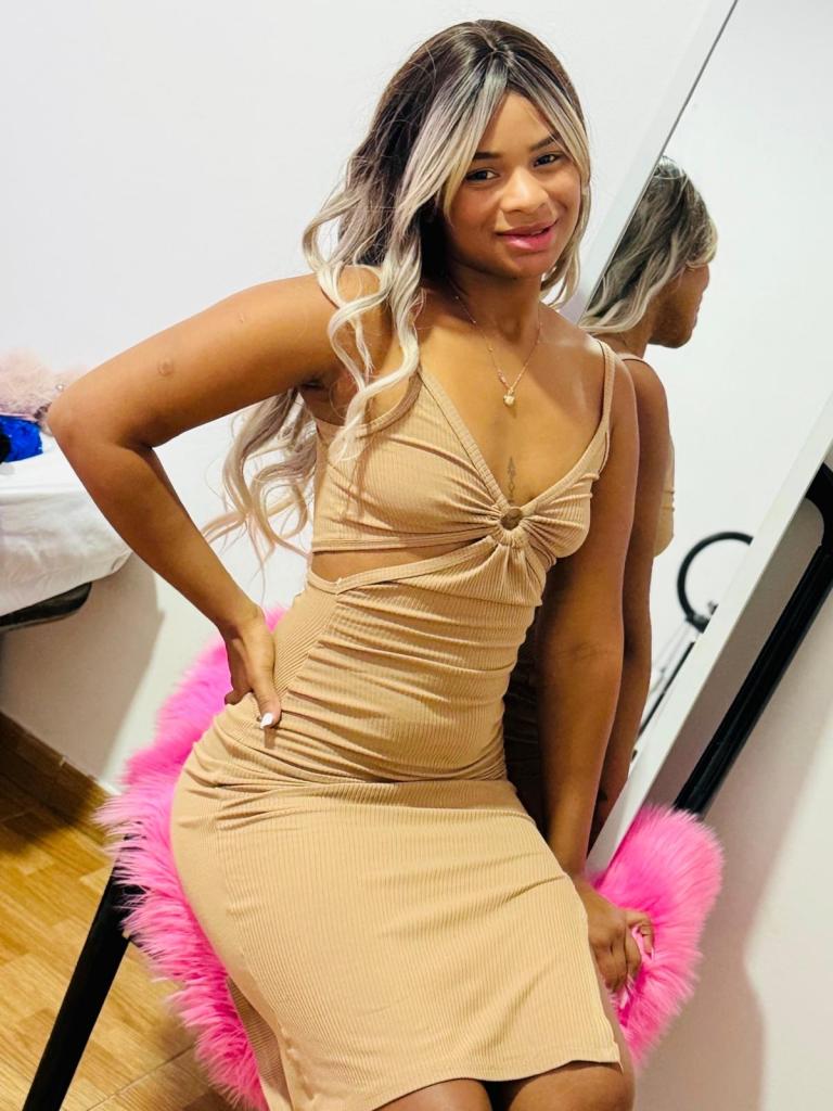 Chica busca chico en Barcelona: 