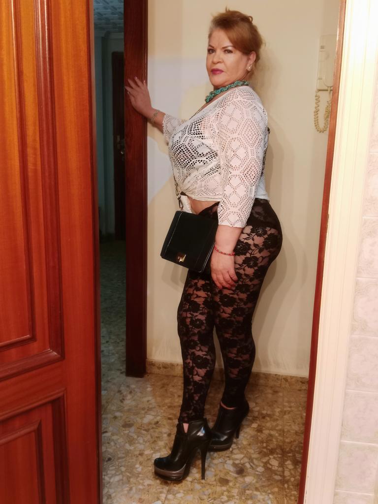 Chica busca chico en Asturias: 