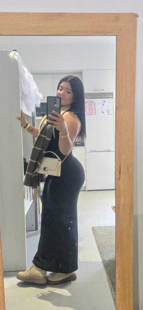604389556: Chica busca chico en Madrid