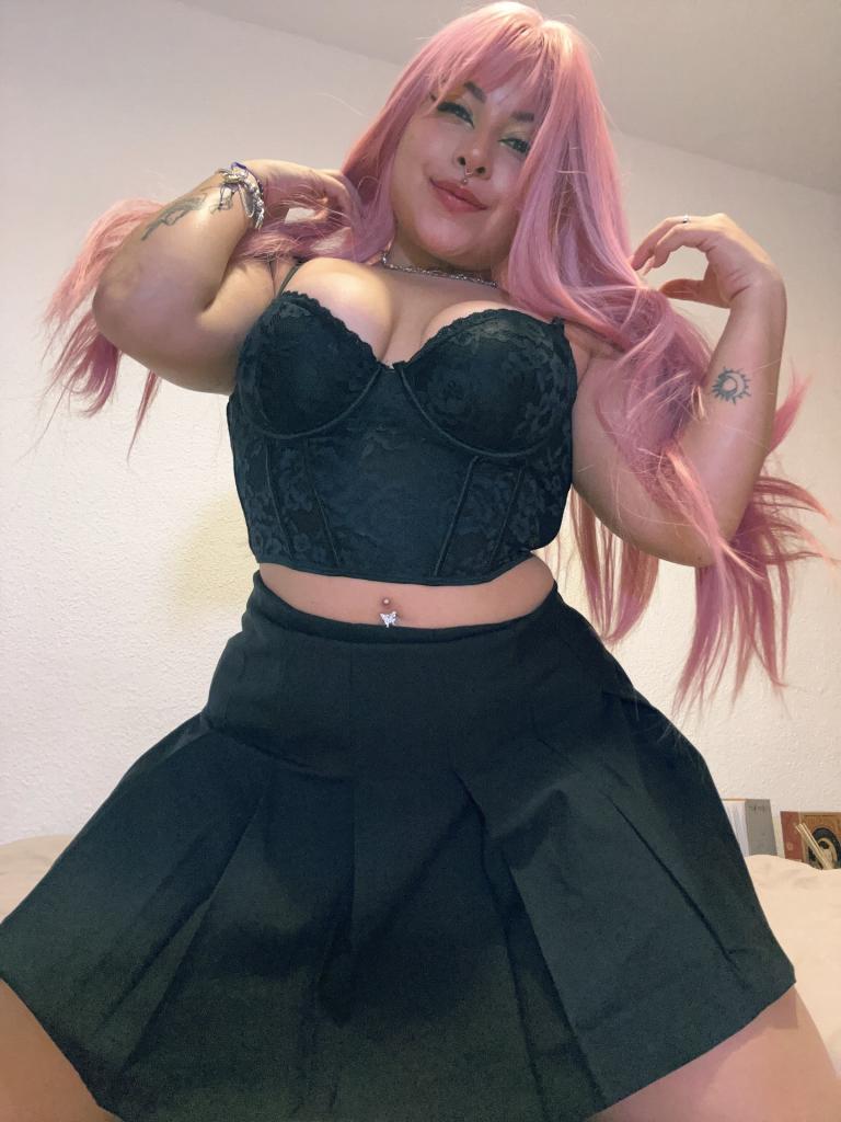 Chica busca chico en Granada: 
