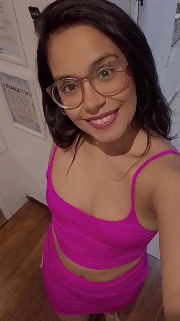 Chica busca chico en Cádiz: 