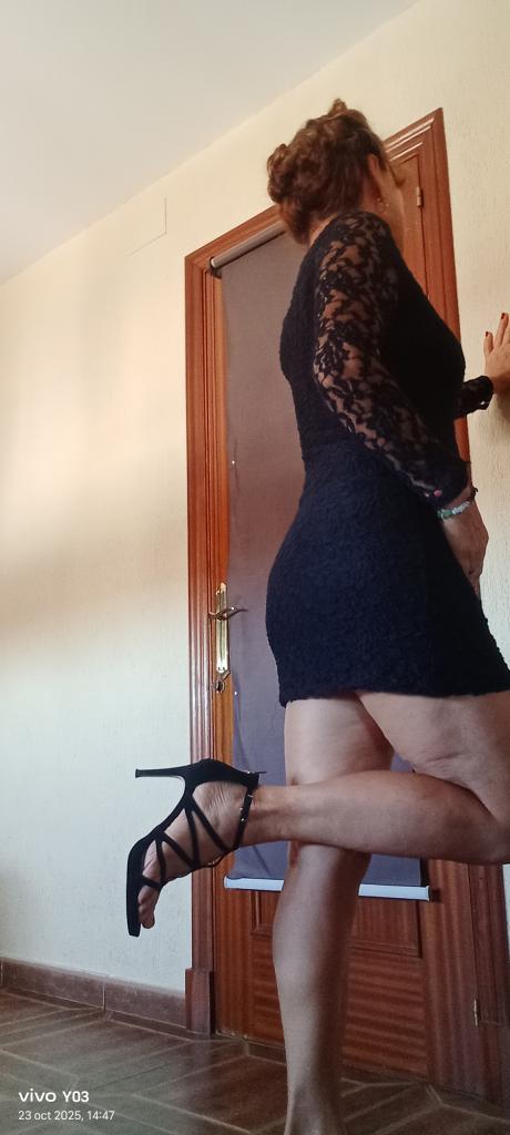 Chica busca chico en Cádiz: 