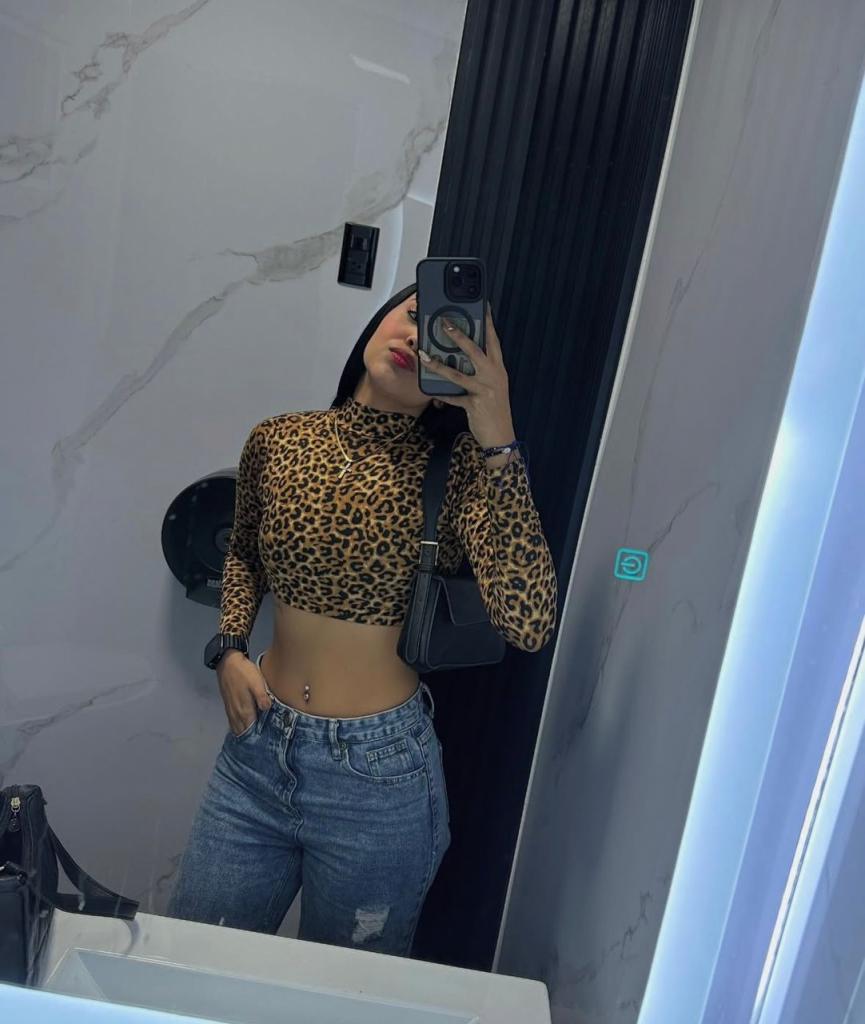 Chica busca chico en Tenerife: 