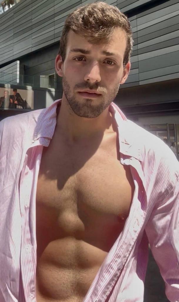 Chico busca chica en Madrid: 