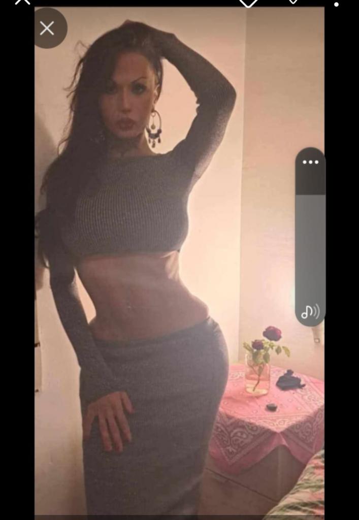 Chica busca chico en Valencia: 