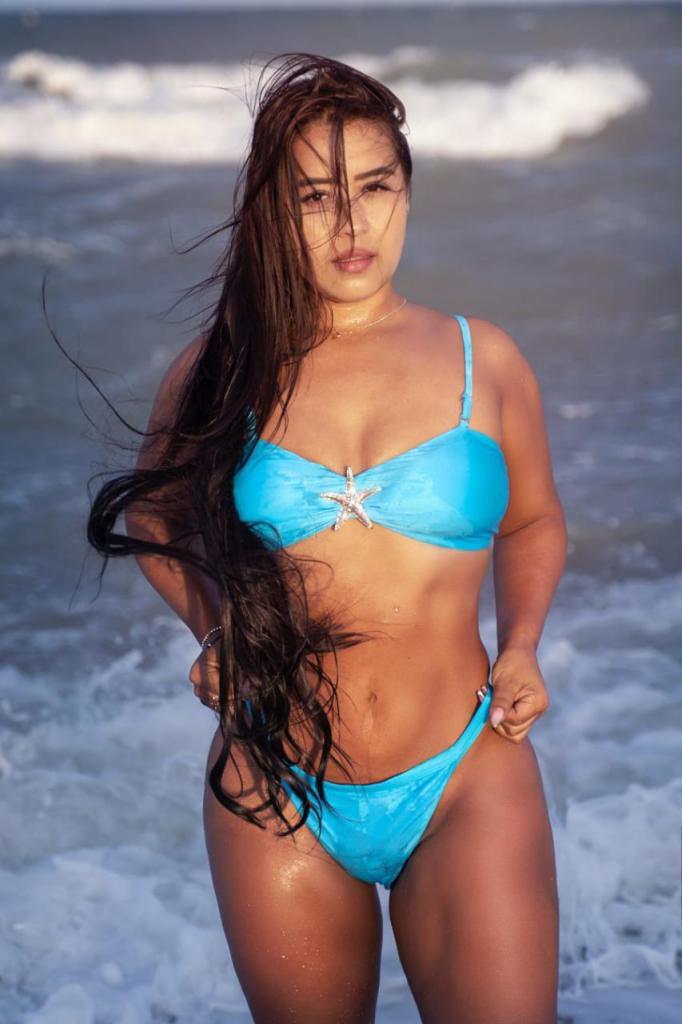 623115315: Chica busca chico en León