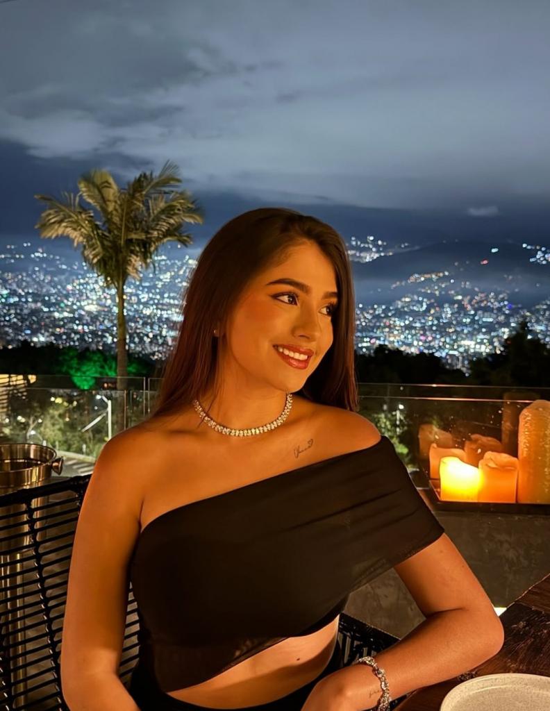 Chica busca chico en Murcia: 