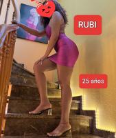 678086847: Chica busca chico en Tarragona