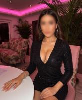 673897232: Chica busca chico en Barcelona