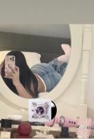 617415806: Chica busca chico en Sevilla