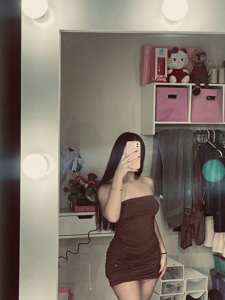 Chica busca chico en Sevilla: 