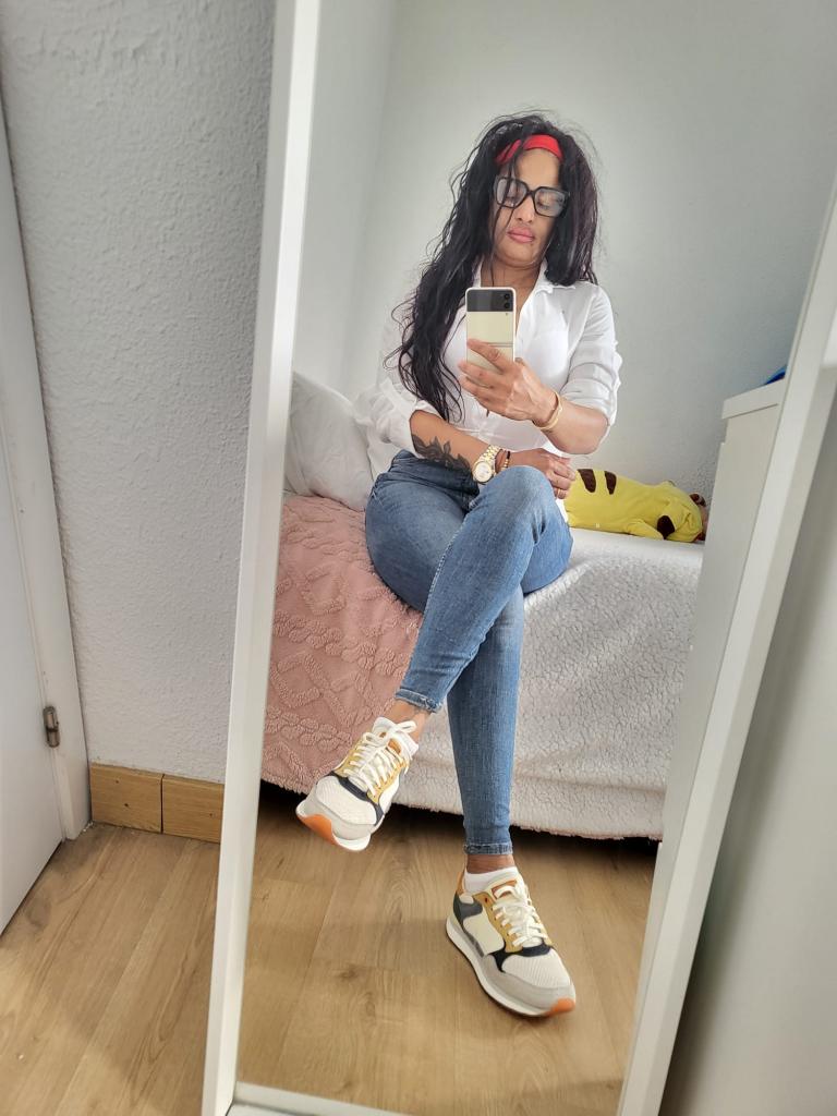 Chica busca chico en Guipúzcoa: Chica busca chico