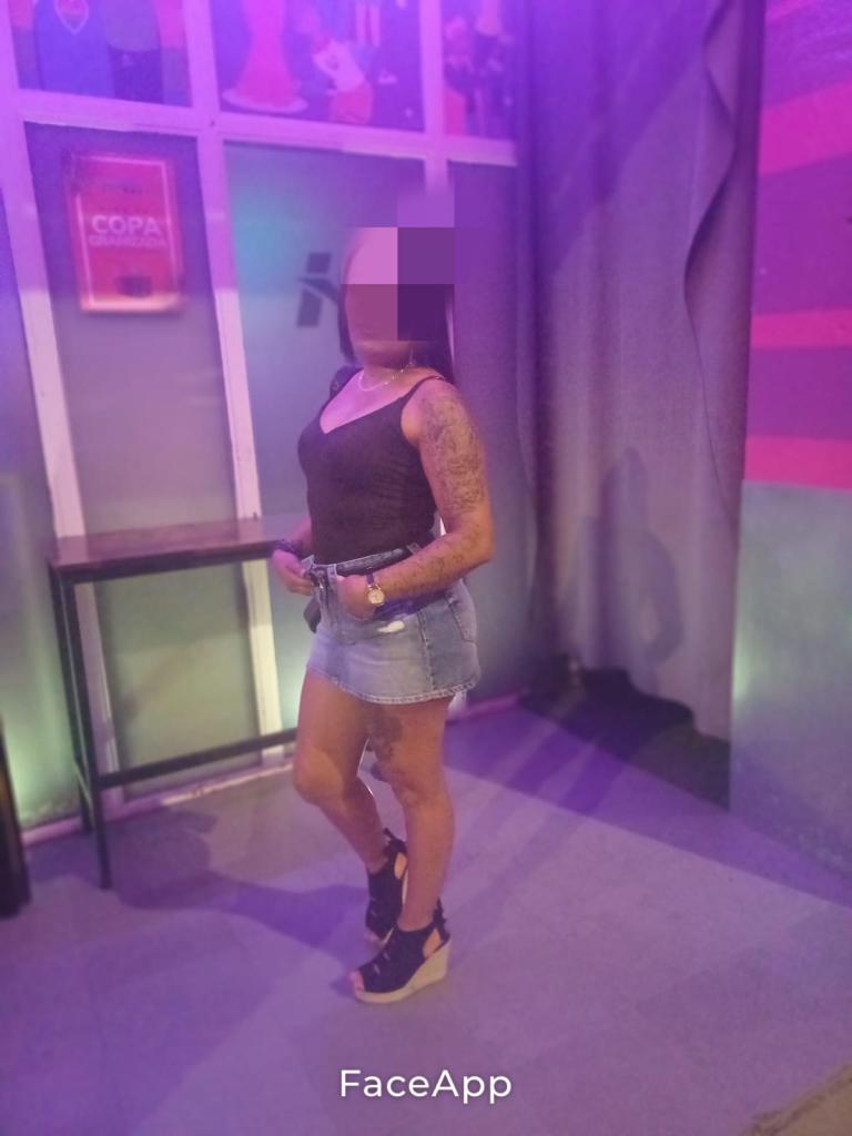 632195908: Chica busca chico en Asturias