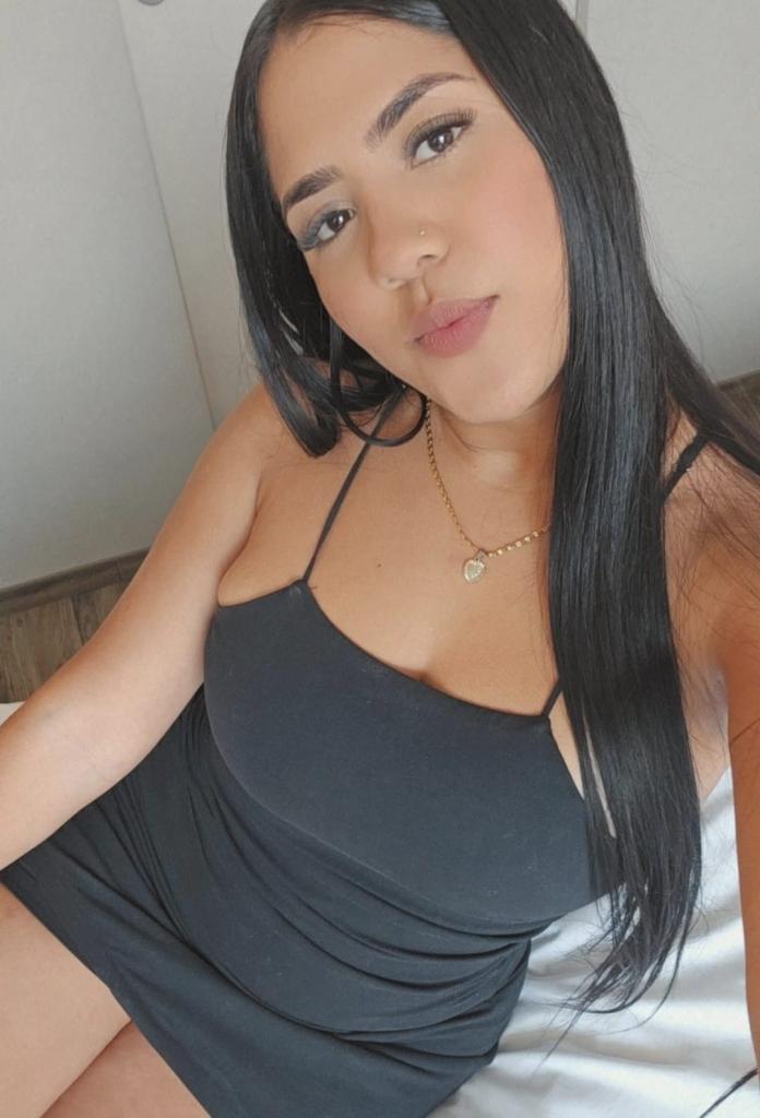 Chica busca chico en Almería: 