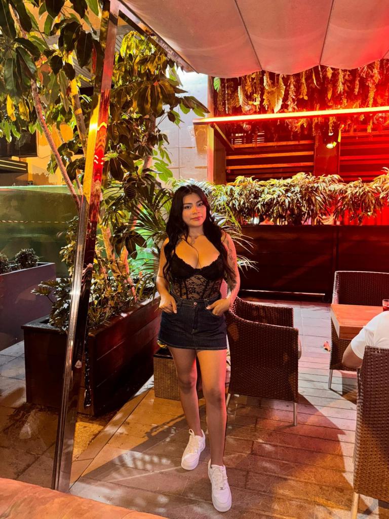 Chica busca chico en Valencia: 