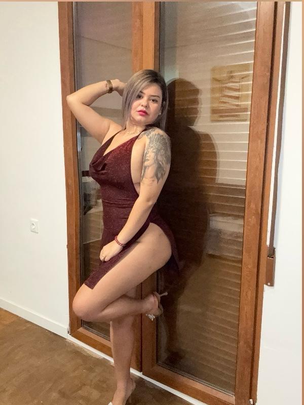 Chica busca chico en Alicante: 