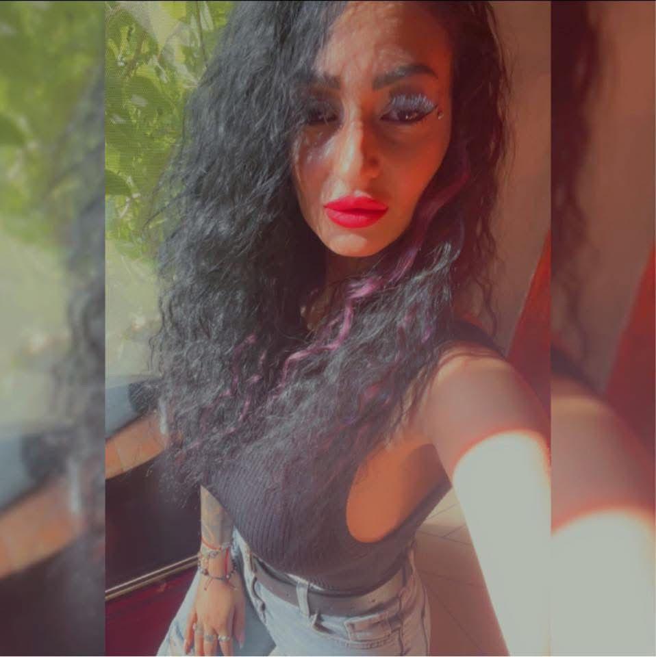 614673941: Chica busca chico en Madrid