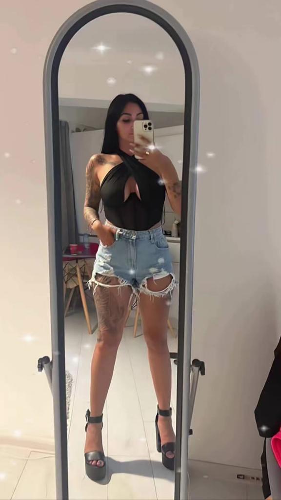 614673941: Chica busca chico en Madrid