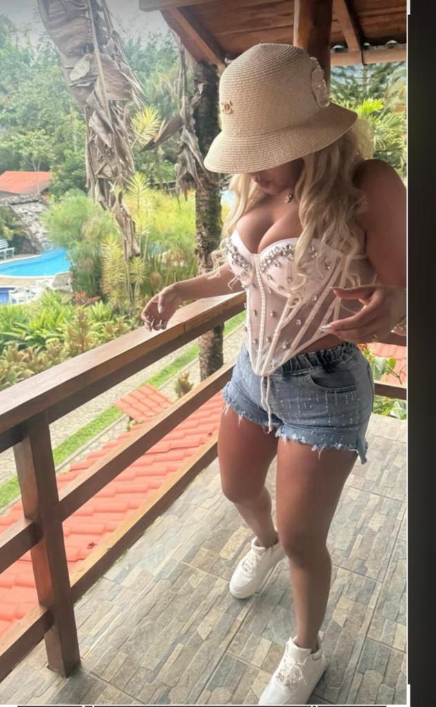 Chica busca chico en Tenerife: 
