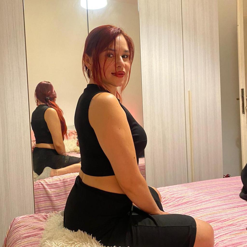 Chica busca chico en Cádiz: 