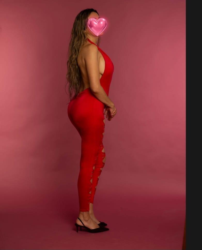 Chica busca chico en Valencia: Chica busca chico