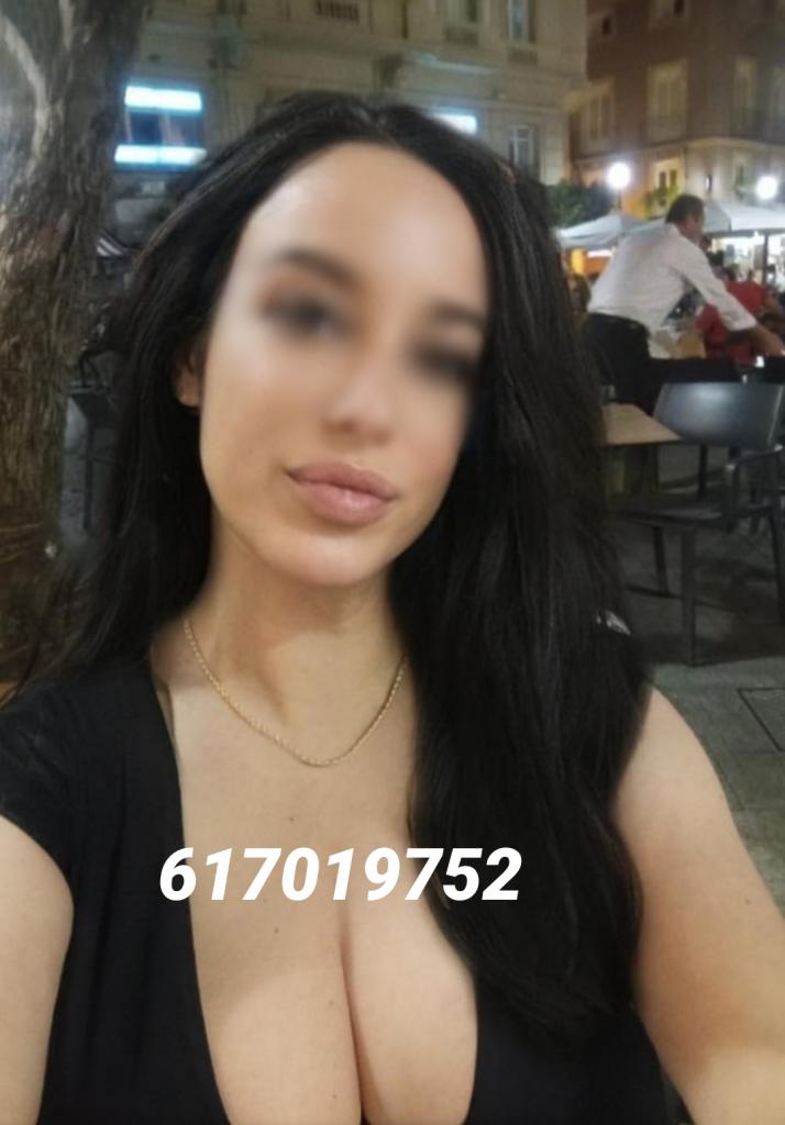 Chica busca chico en Murcia: 