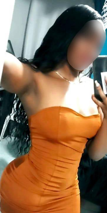 Chica busca chico en Cádiz: 