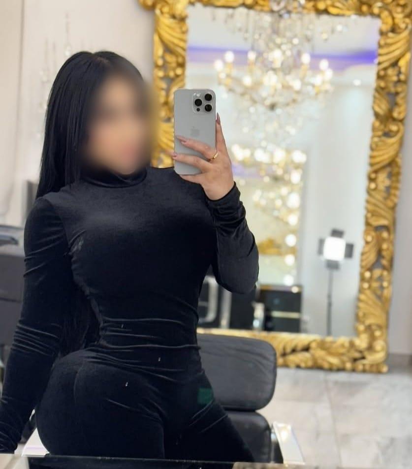 Chica busca chico en Sevilla: 