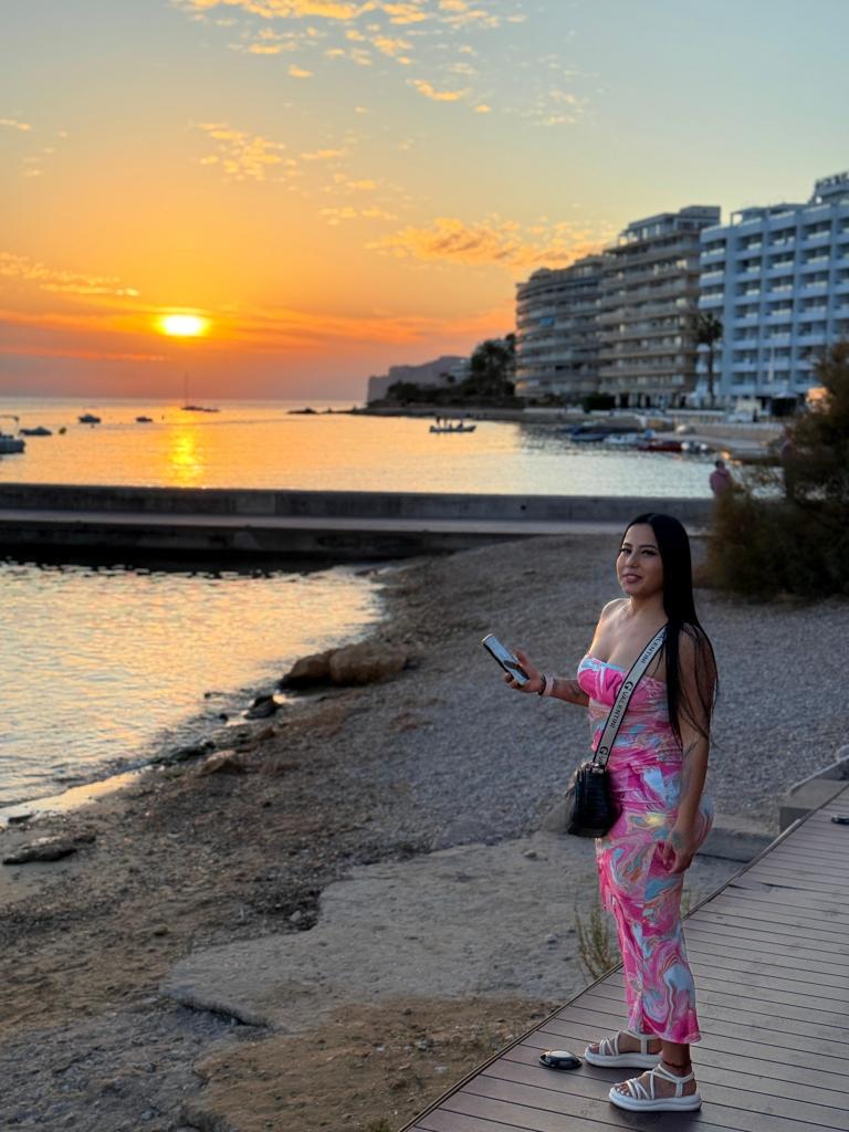 Chica busca chico en Mallorca: 