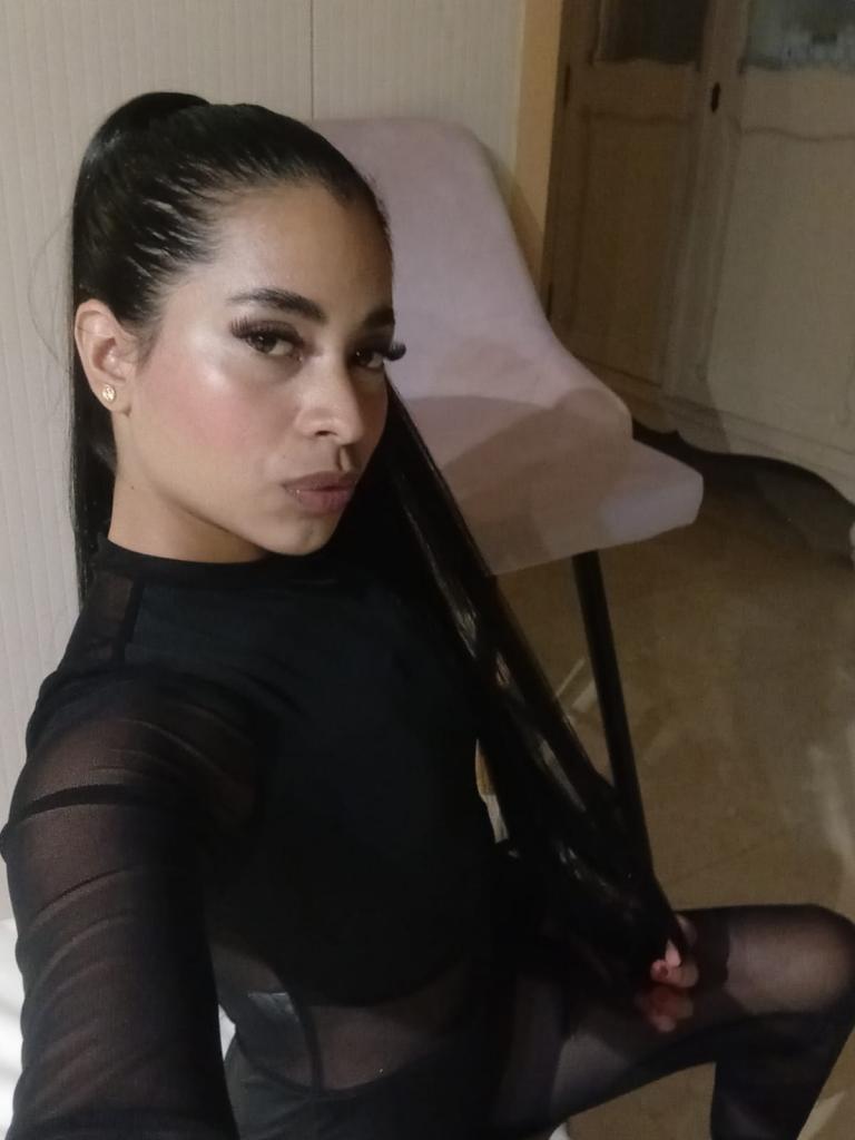 Chica busca chico en Mallorca: 
