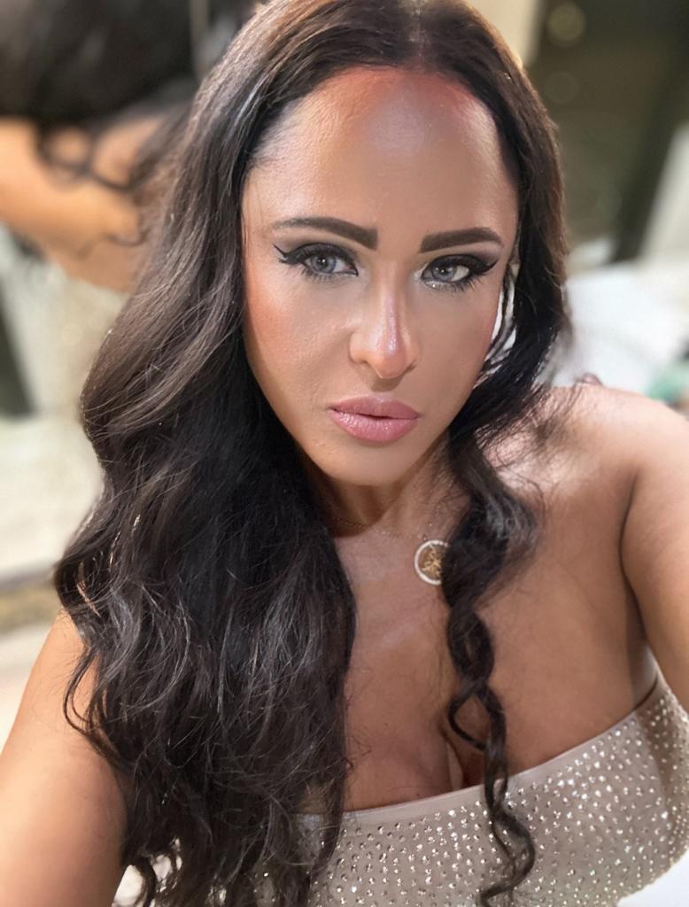Chica busca chico en Mallorca: 